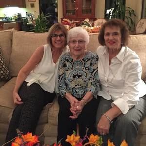 Meet your Posher, Dee